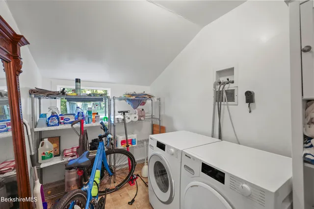 $449,000 | 166 Berkshire School Road, Sheffield, MA 01257