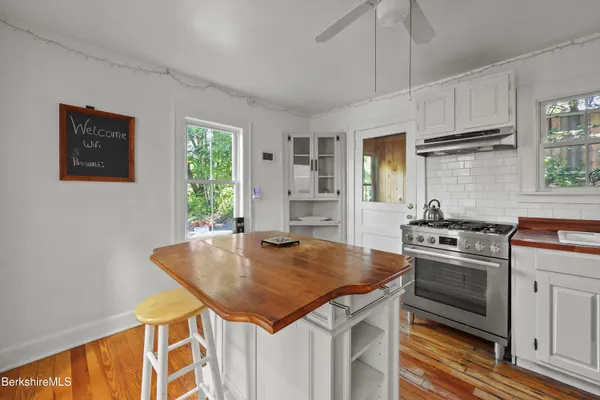 $429,000 | 166 Berkshire School Road, Sheffield, MA 01257