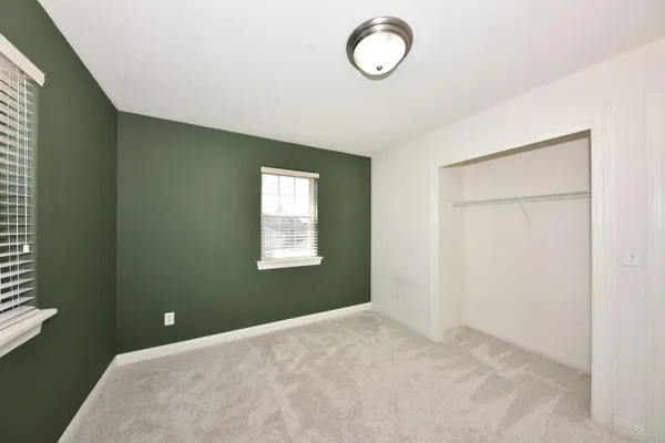 $332,500 | 1123 White Sands Court, West Bend, WI 53090