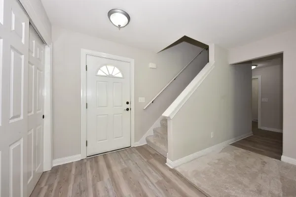 $332,500 | 1123 White Sands Court, West Bend, WI 53090