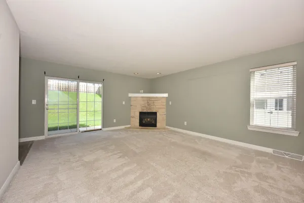 $332,500 | 1123 White Sands Court, West Bend, WI 53090