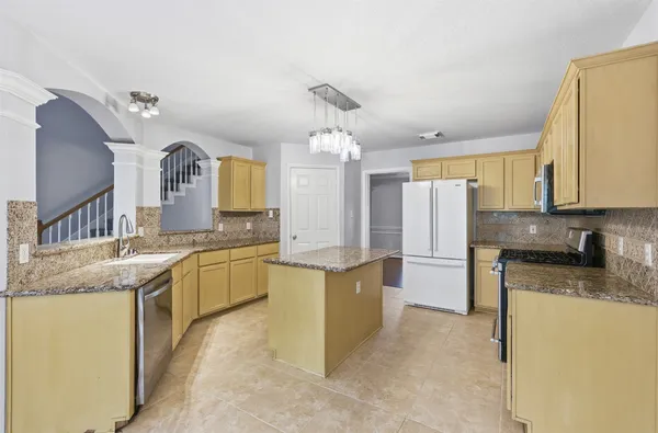 $2,650 | 24815 Butterwick Drive, Spring, TX 77389