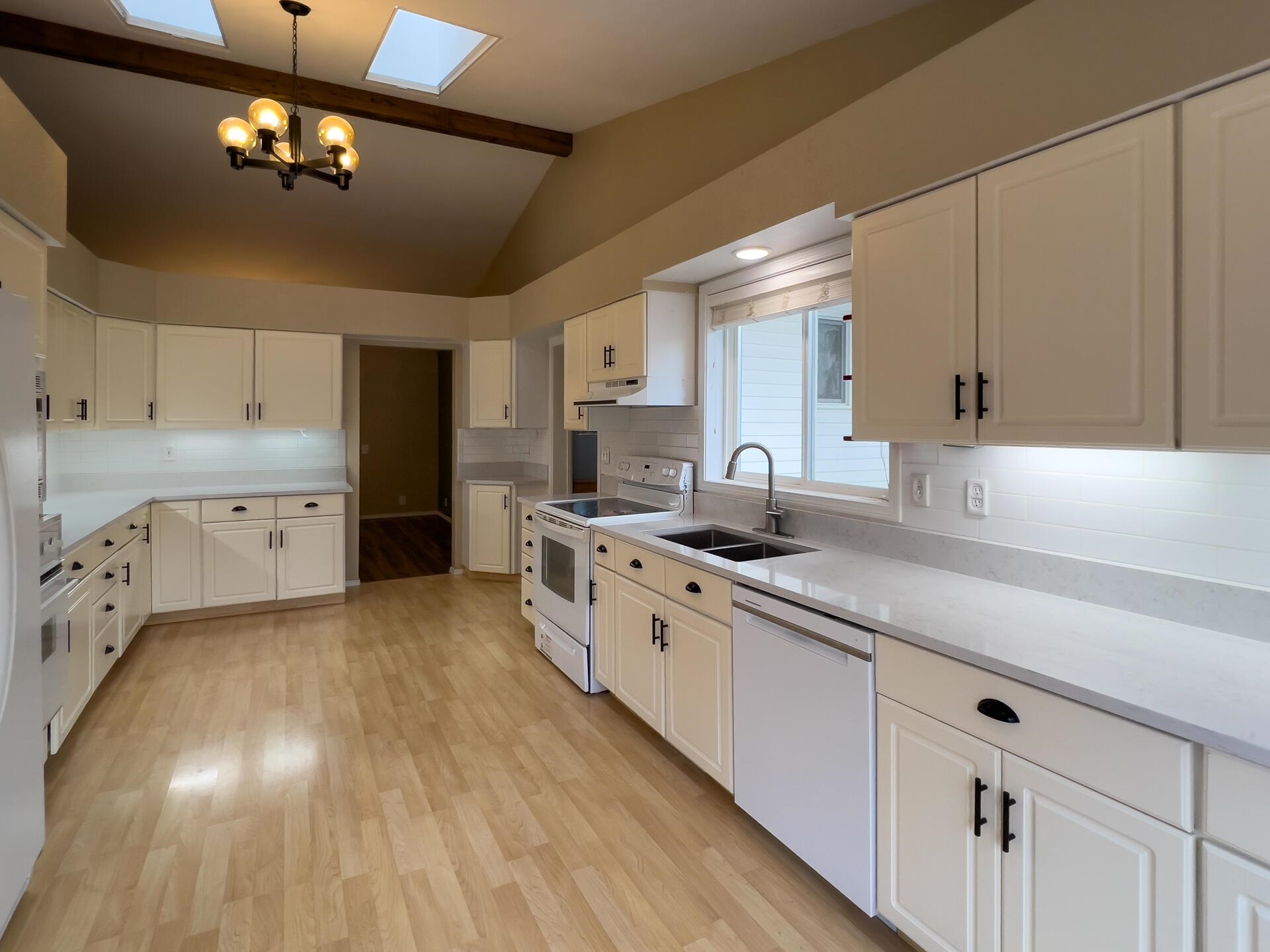 160 East 7th Avenue Colville, WA 99114 - Photo 8 of 38