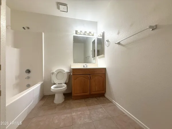 $439,900 | 1904 East Greenway Drive, Tempe, AZ 85282