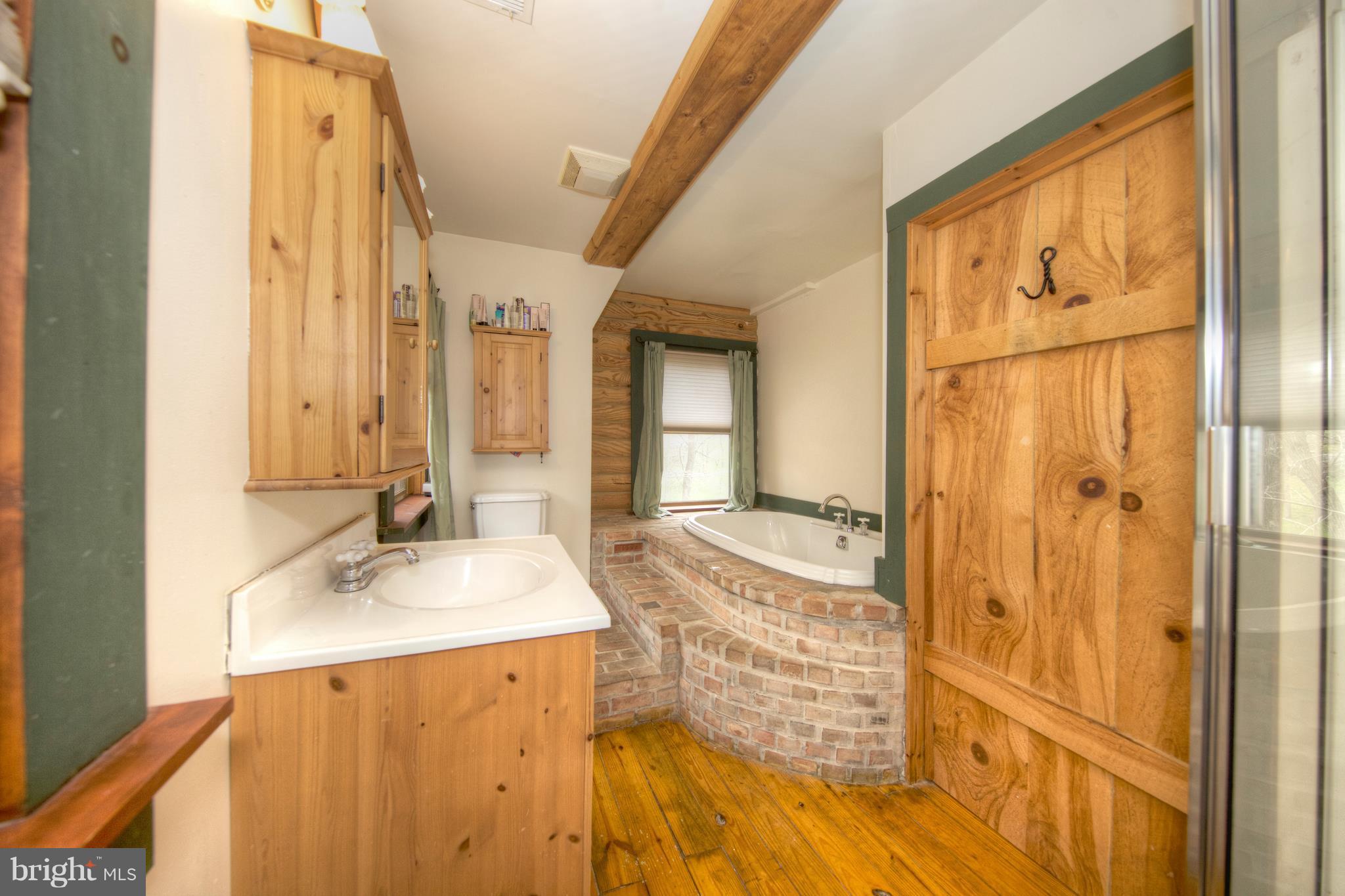 1020 Hanson Road Joppa, MD 21085 - Photo 25 of 29 Bath (Master)