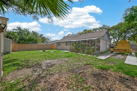 $255,000 | 16643 Seawolf Drive, Houston, TX 77058