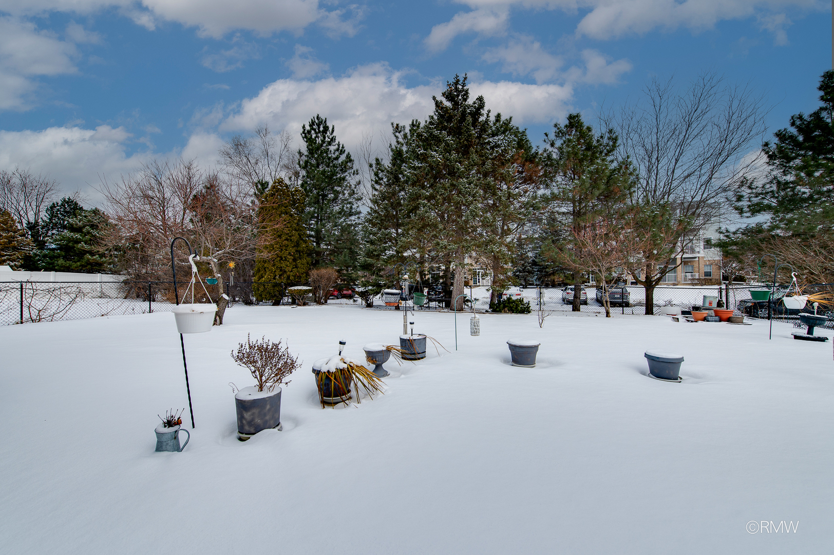 1306 West Byron Avenue Addison, IL 60101 - Photo 22 of 25 a view of outdoor space with seating