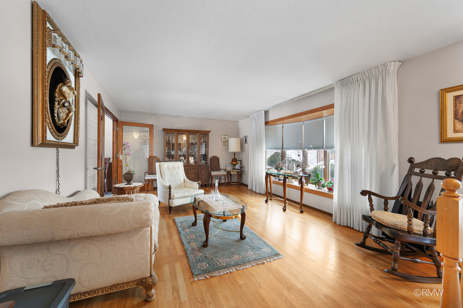 1306 West Byron Avenue Addison, IL 60101 - Photo 3 of 24