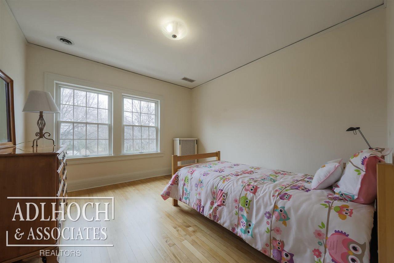 1014 Yorkshire Road Grosse Pointe Park, MI 48230 - Photo 32 of 52