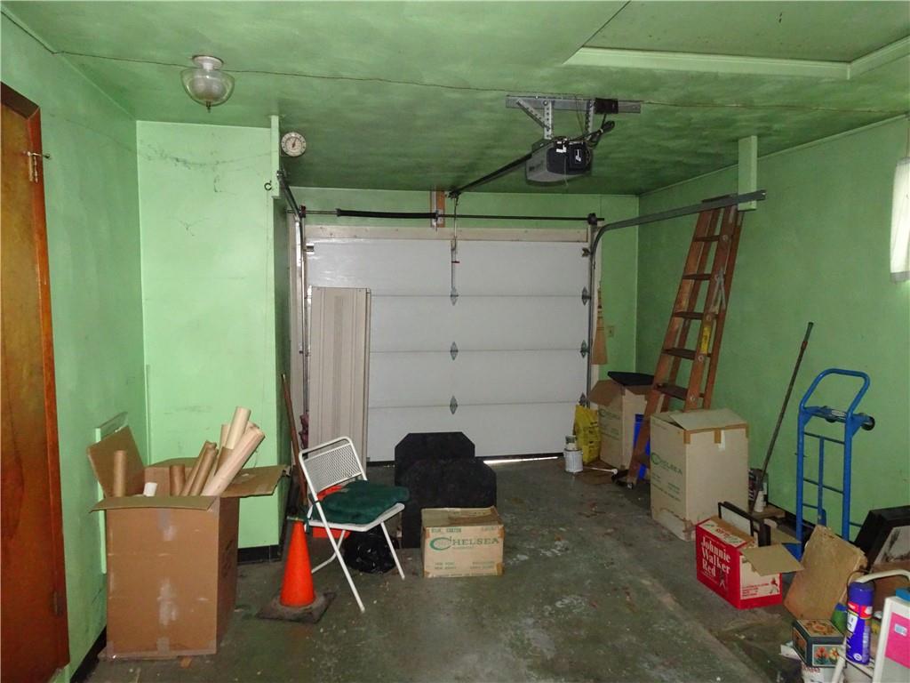 932 Middletown Road New Stanton, PA 15672 - Photo 23 of 24 Integral Garage