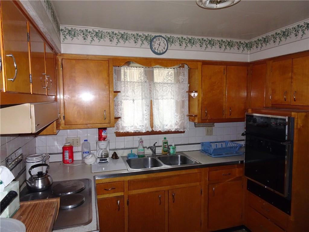 932 Middletown Road New Stanton, PA 15672 - Photo 7 of 24