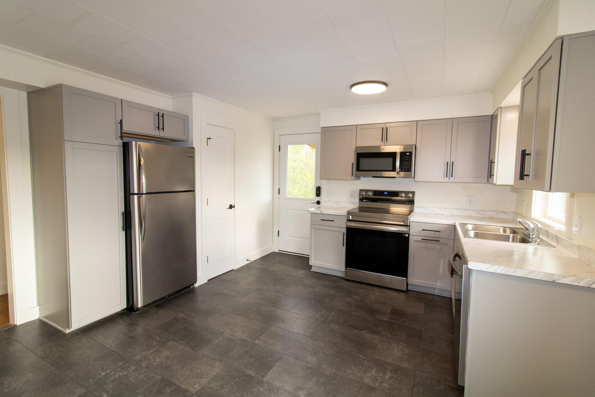 7 Goodwin Road Franklin, ME 04634 - Photo 11 of 27 IMG_5819