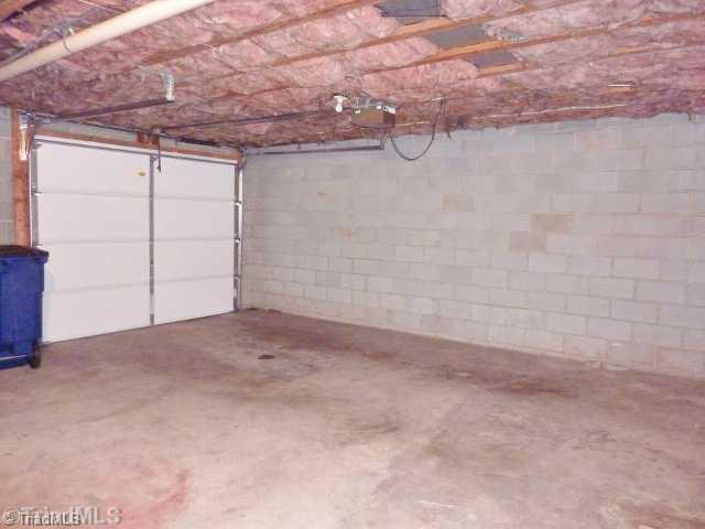 2921 Borg Road Winston-Salem, NC 27127 - Photo 13 of 14 Parking Lot/Garage.