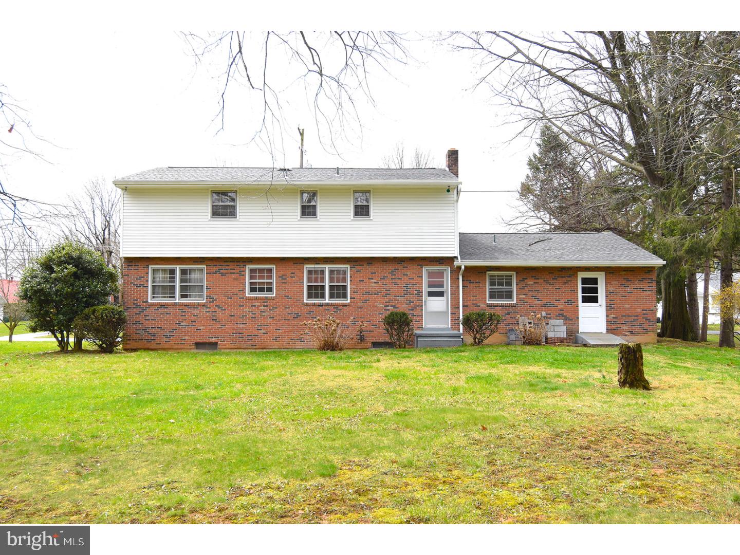 2927 Leiszs Bridge Road Reading, PA 19605 - Photo 3 of 25 Gallery Image 3