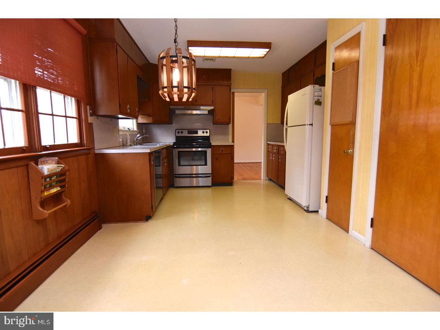 2927 Leiszs Bridge Road Reading, PA 19605 - Photo 9 of 25 Gallery Image 9