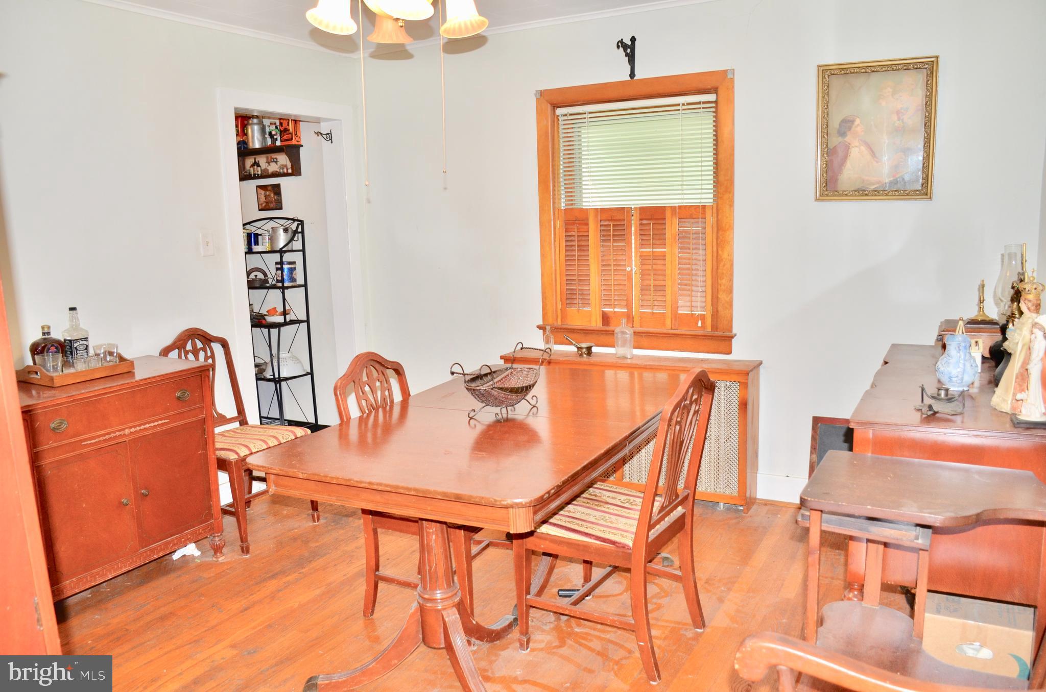 909 Crown Point Road Westville, NJ 08093 - Photo 4 of 16 Gallery Image 4