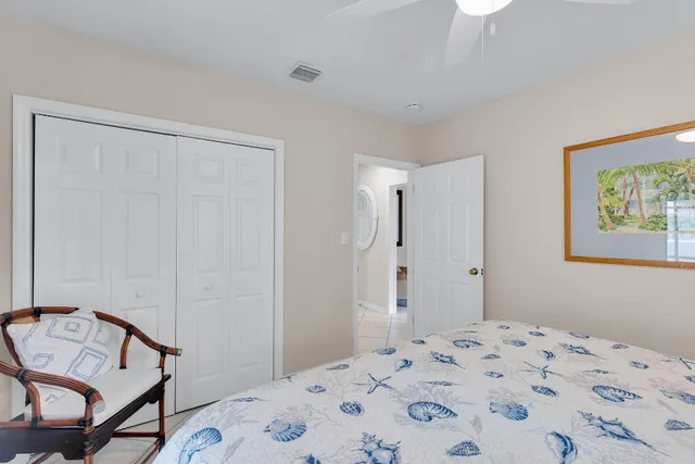 $2,300,000 | 827 Eisenhower Drive, Key West, FL 33040