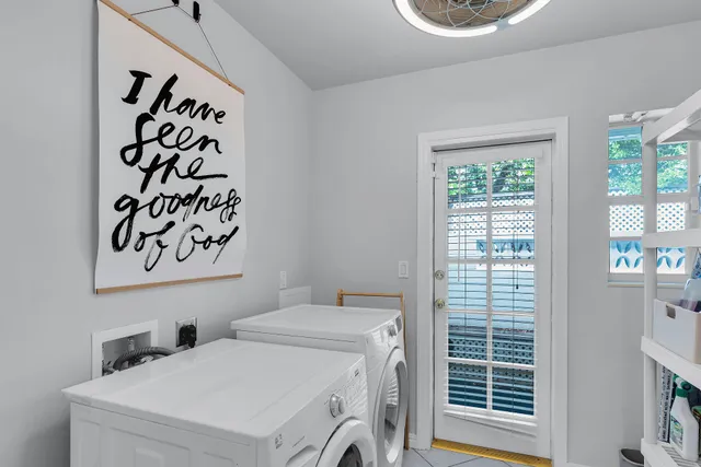 $2,300,000 | 827 Eisenhower Drive, Key West, FL 33040