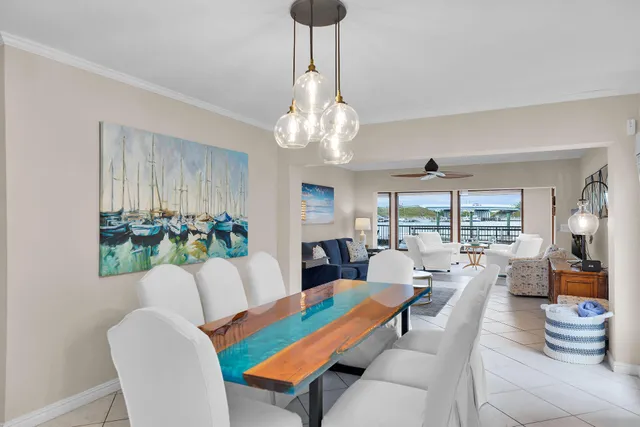 $2,300,000 | 827 Eisenhower Drive, Key West, FL 33040