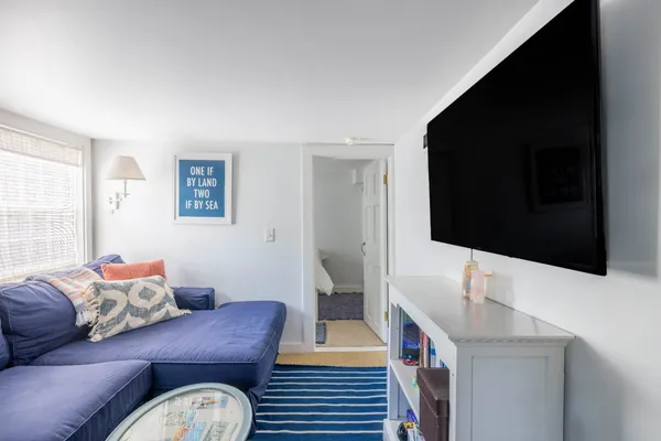 $2,695,000 | 34 Pine Street, Nantucket, MA 02554