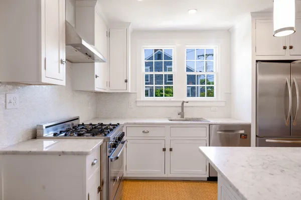 $2,695,000 | 34 Pine Street, Nantucket, MA 02554