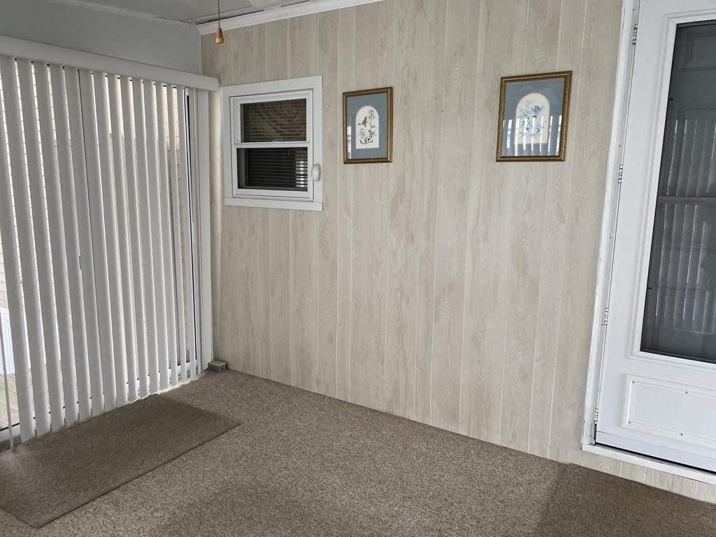 15 Valley Forge Road Taunton, MA 02780 - Photo 10 of 33 Gallery Image 10