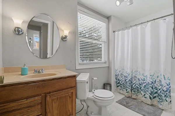 $170,000 | 1208 Lear Court, Rochester Hills, MI 48307