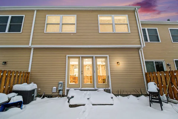 $170,000 | 1208 Lear Court, Rochester Hills, MI 48307