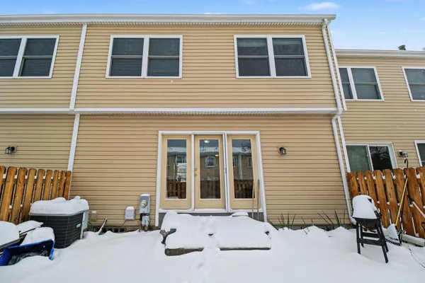 $170,000 | 1208 Lear Court, Rochester Hills, MI 48307