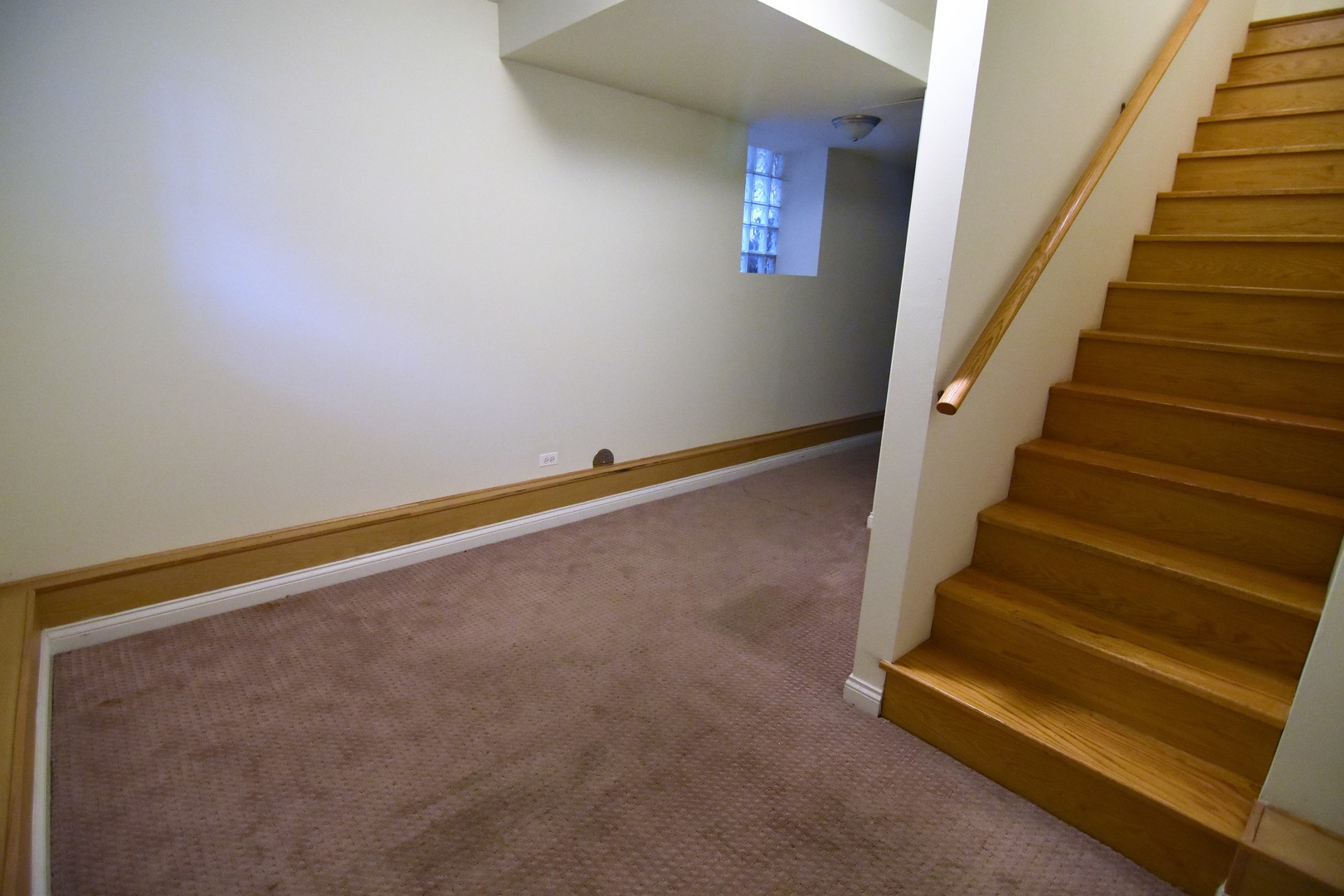 953 West Fletcher Street, Unit 1 Chicago, IL 60657 - Photo 11 of 23 a view of entryway with wooden floor