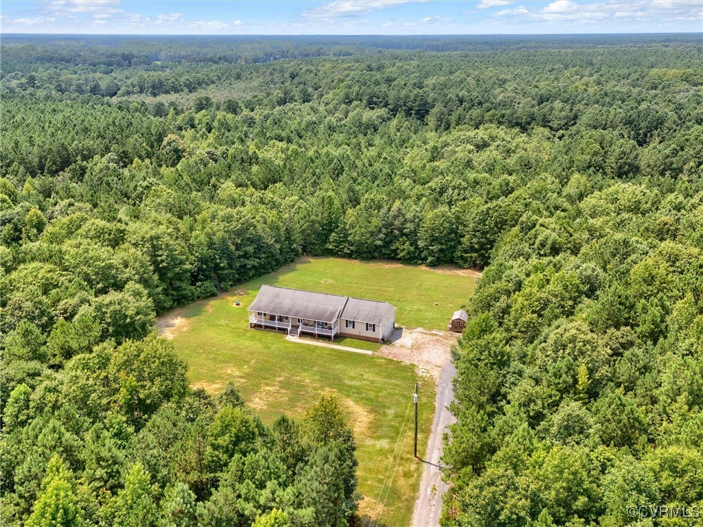 9330 Robin Road Disputanta, VA 23842 - Photo 3 of 36 Gallery Image 3