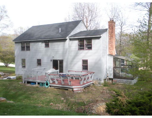9 Erik Street Merrimack, NH 03054 - Photo 9 of 10 Gallery Image 9