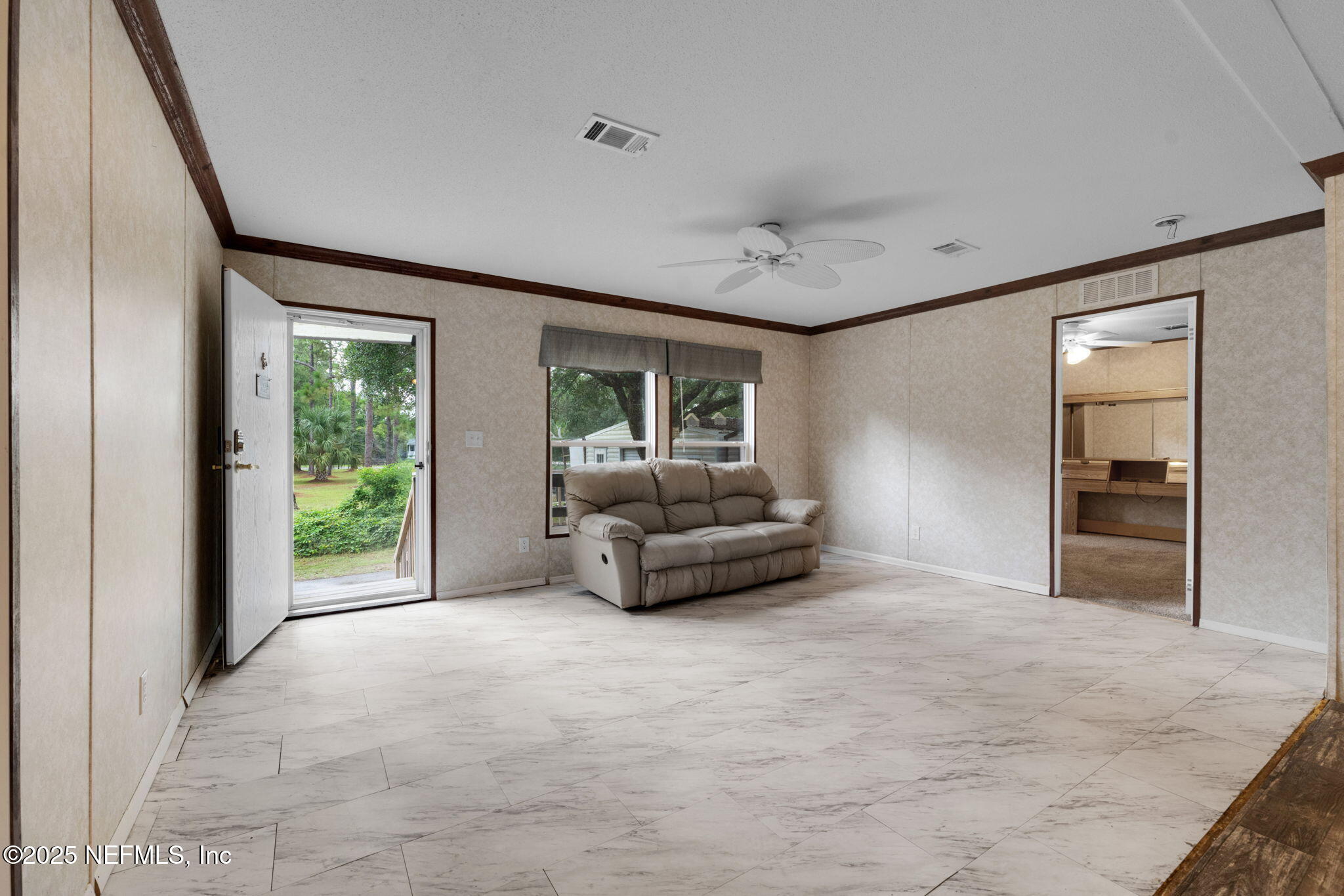 13342 Grover Road Jacksonville, FL 32226 - Photo 4 of 34 13340 Entrance