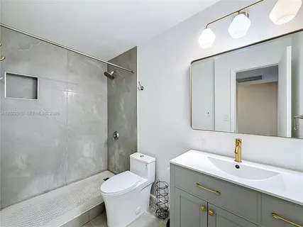 $300,000 | 3702 Southwest 60th Terrace, Unit 31, Davie, FL 33314