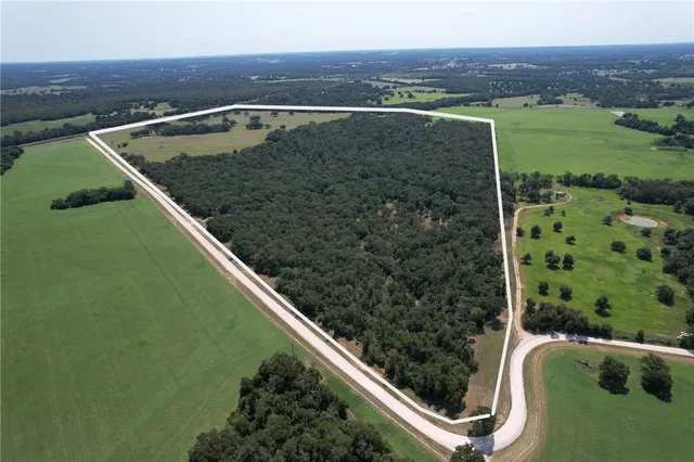 $2,805,800 | 5594 Us Highway, Cameron, TX 76520