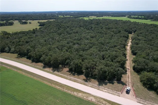 $2,805,800 | 5594 Us Highway, Cameron, TX 76520