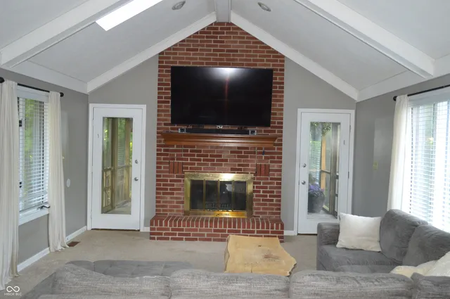 $420,000 | 7225 Westminster Drive, Indianapolis, IN 46256