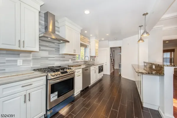 $5,000 | 51 Cedar Avenue, Montclair, NJ 07042