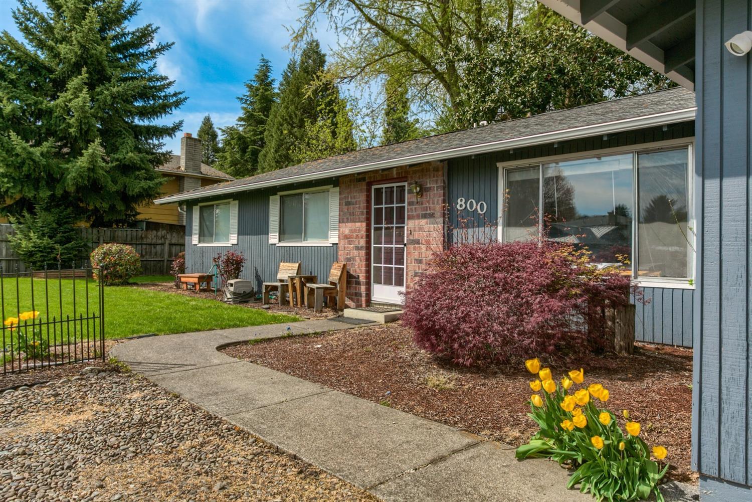 800 Freeman Road Central Point, OR 97502 - Photo 5 of 35 Additional Photo