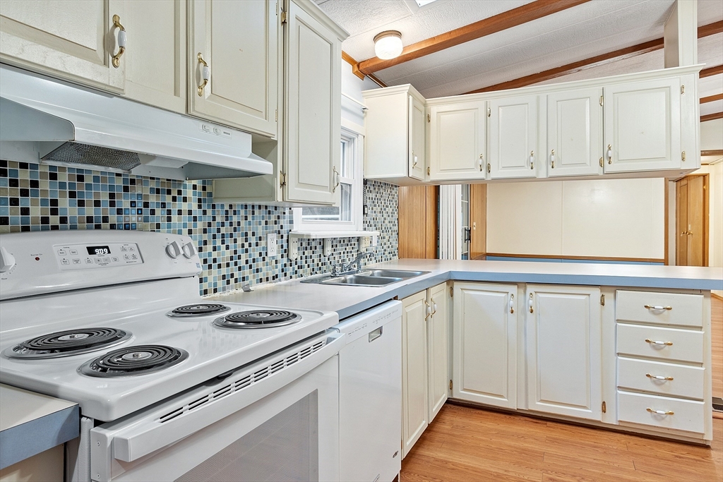 58 Earl Drive Athol, MA 01331 - Photo 12 of 36