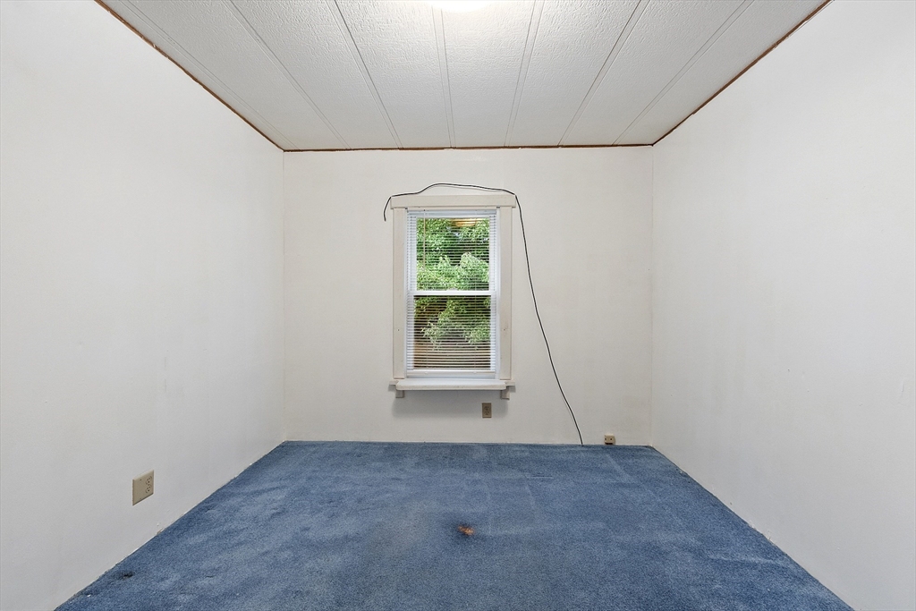 58 Earl Drive Athol, MA 01331 - Photo 23 of 36