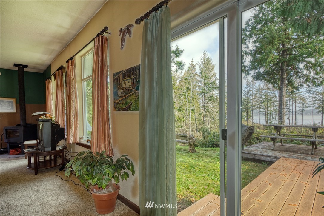 22106 Sandridge Road Ocean Park, WA 98640 - Photo 12 of 40 Gallery Image 12