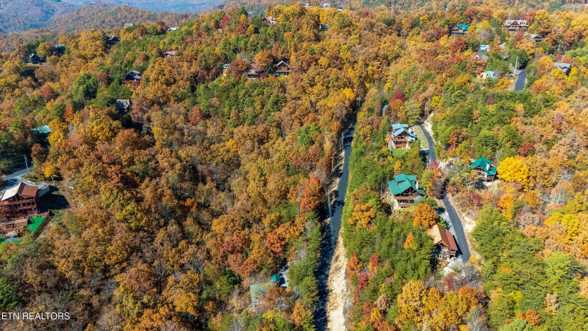 3898 Millers Ridge Way Sevierville, TN 37862 - Photo 35 of 42 Gallery Image 35