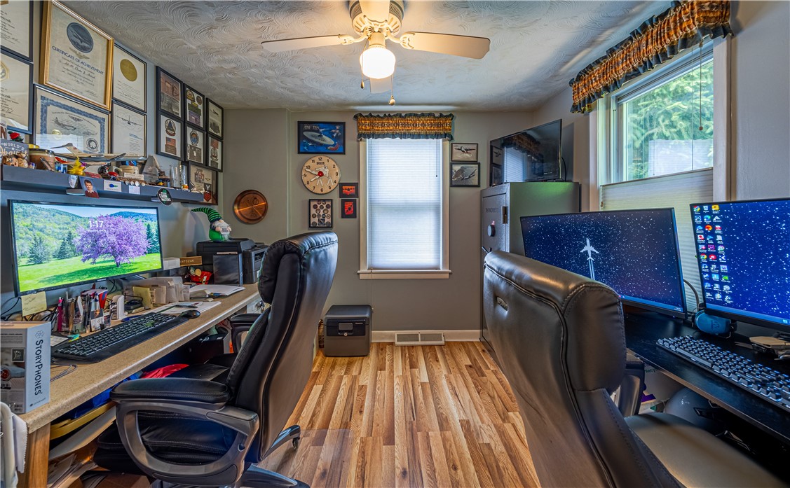 43 Duane Street Warwick, RI 02818 - Photo 14 of 21