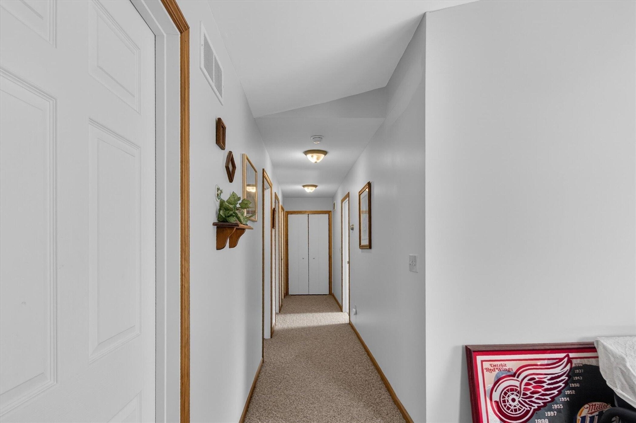 7001 Jefferson Road Brooklyn, MI 49230 - Photo 27 of 49