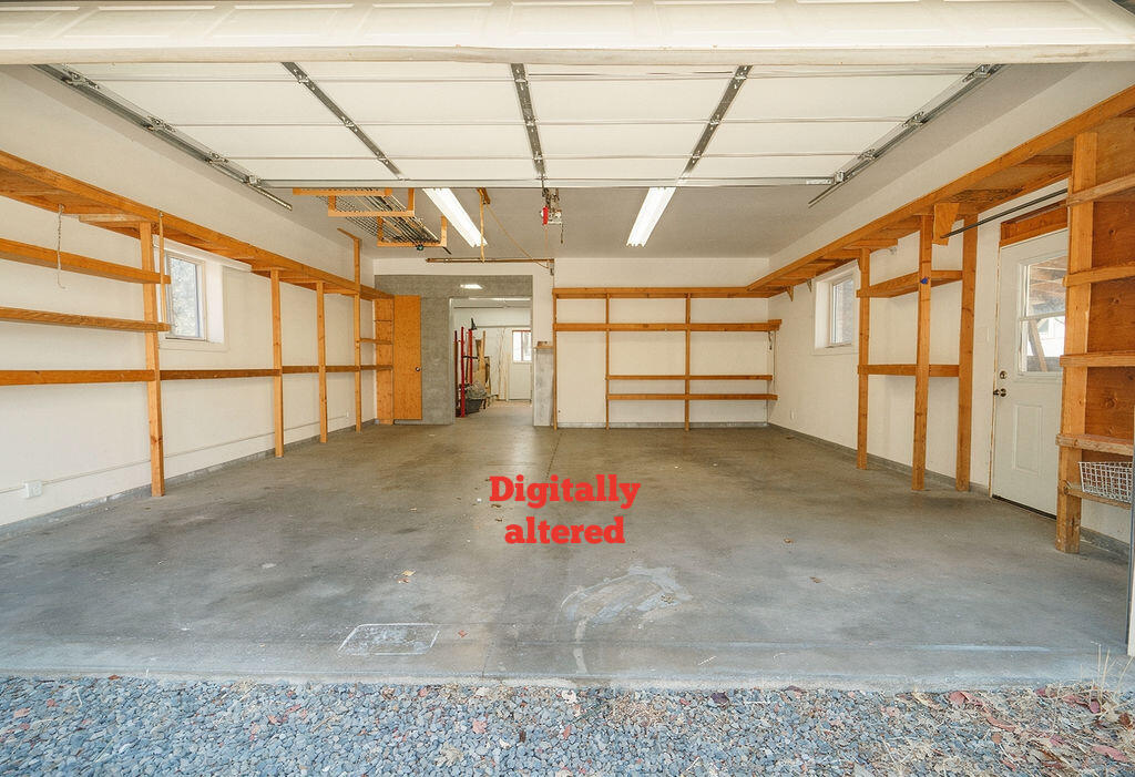 240 Senger Road Junction City, CA 96048 - Photo 41 of 73 garage