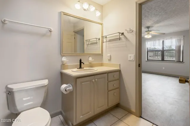 $925,000 | 22875 Northwest Parker Lane, Altha, FL 32421