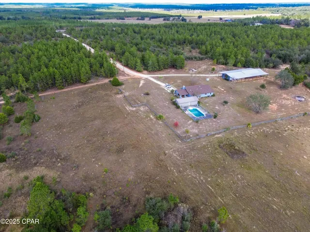 $925,000 | 22875 Northwest Parker Lane, Altha, FL 32421