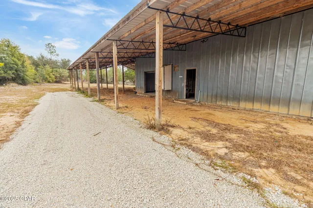 $925,000 | 22875 Northwest Parker Lane, Altha, FL 32421