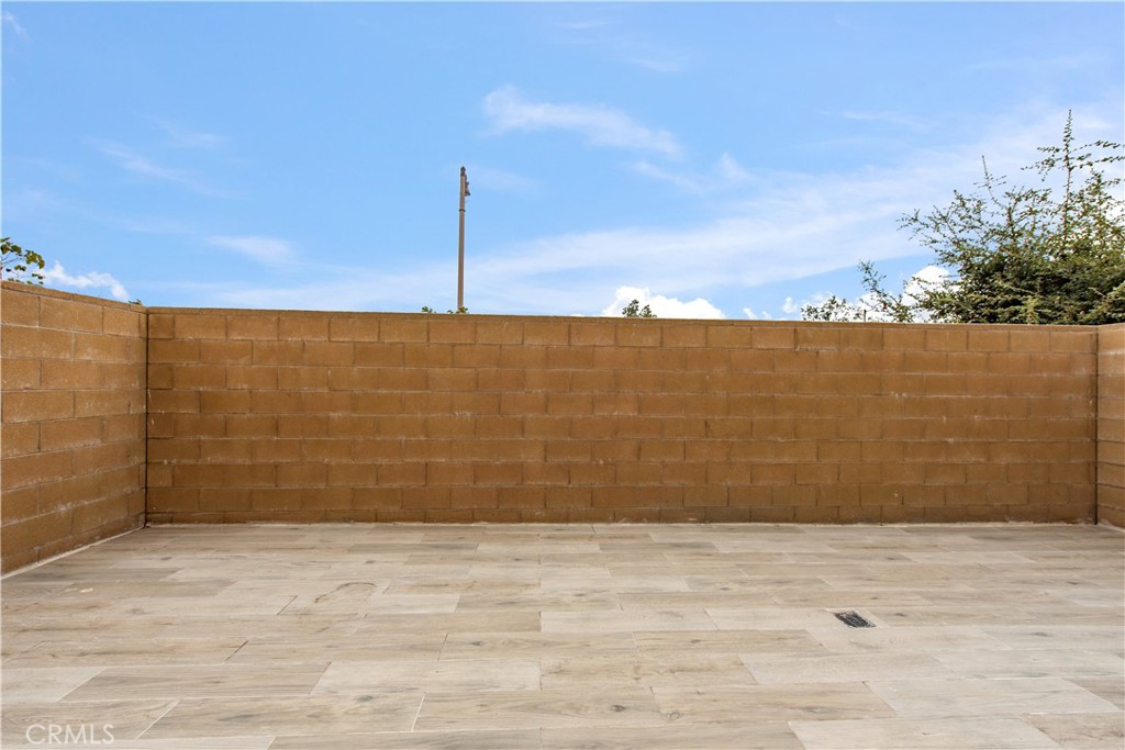 163 Restore Irvine, CA 92618 - Photo 24 of 45 a view of a basketball court